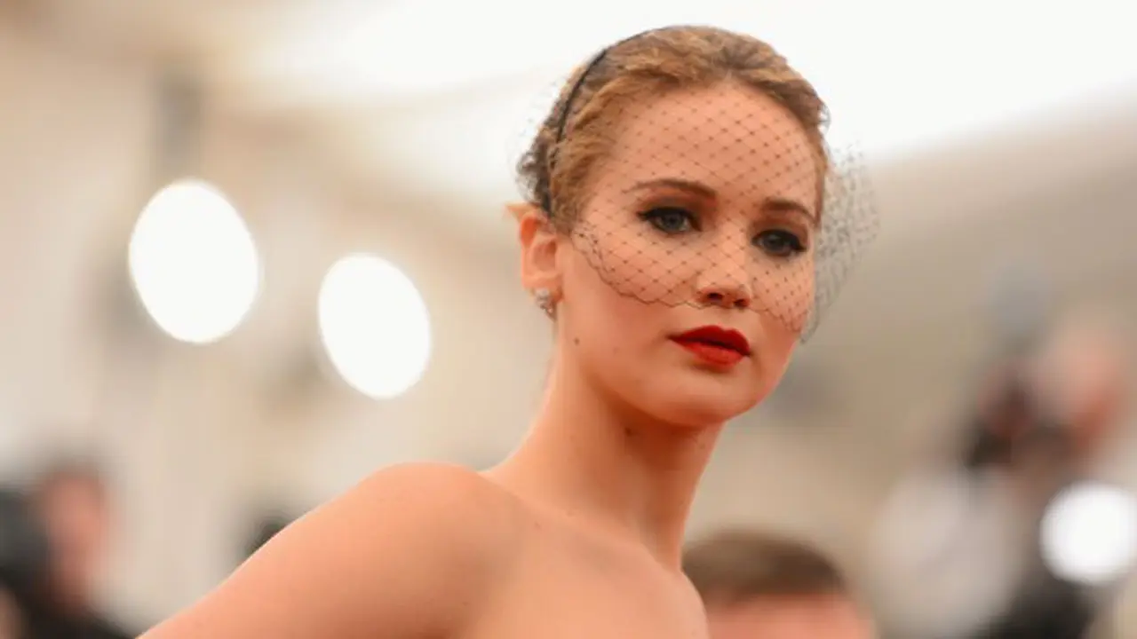 Jennifer Lawrence Kecewa Tak Bisa Memboyong Oscar