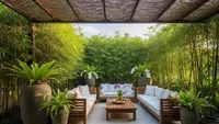 7 Ide Teras Hijau dengan Pohon Bambu sebagai Pagar Alami Anti Panas