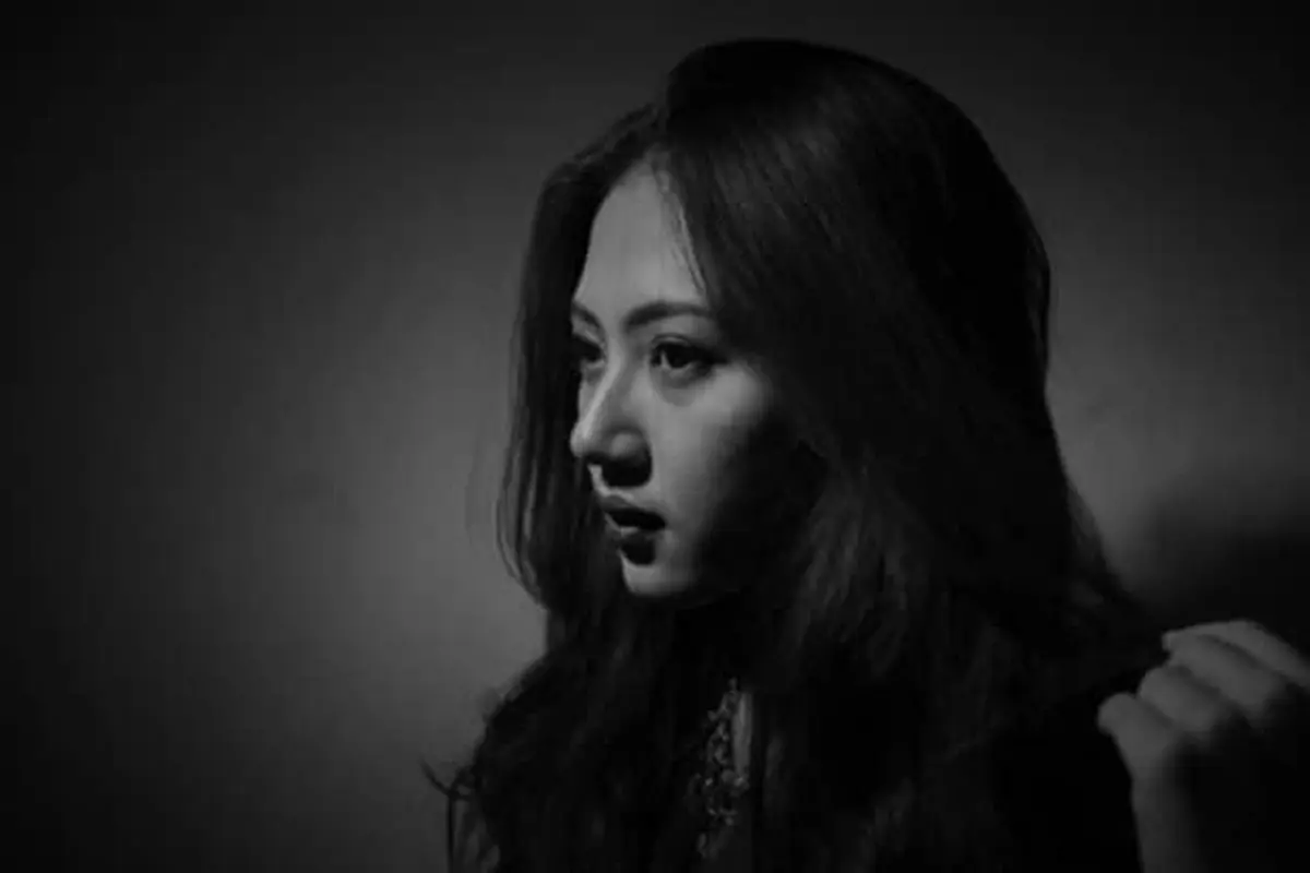 Intip Gaya Andalan Suci Patia Brajamusti, Putri Cantik Aa Gatot