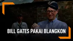 Bill Gates Foto Kenakan Blangkon, Ini yang Ia Lakukan