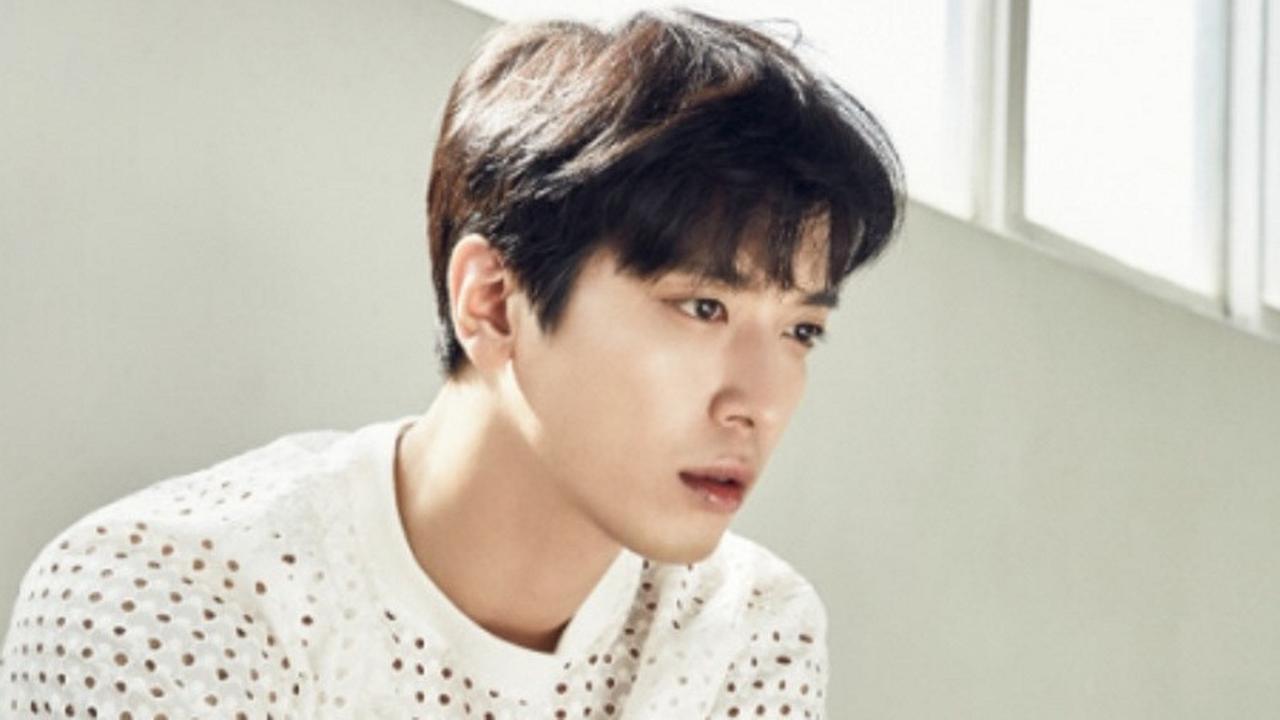 Jung Yong Hwa `CNBLUE`