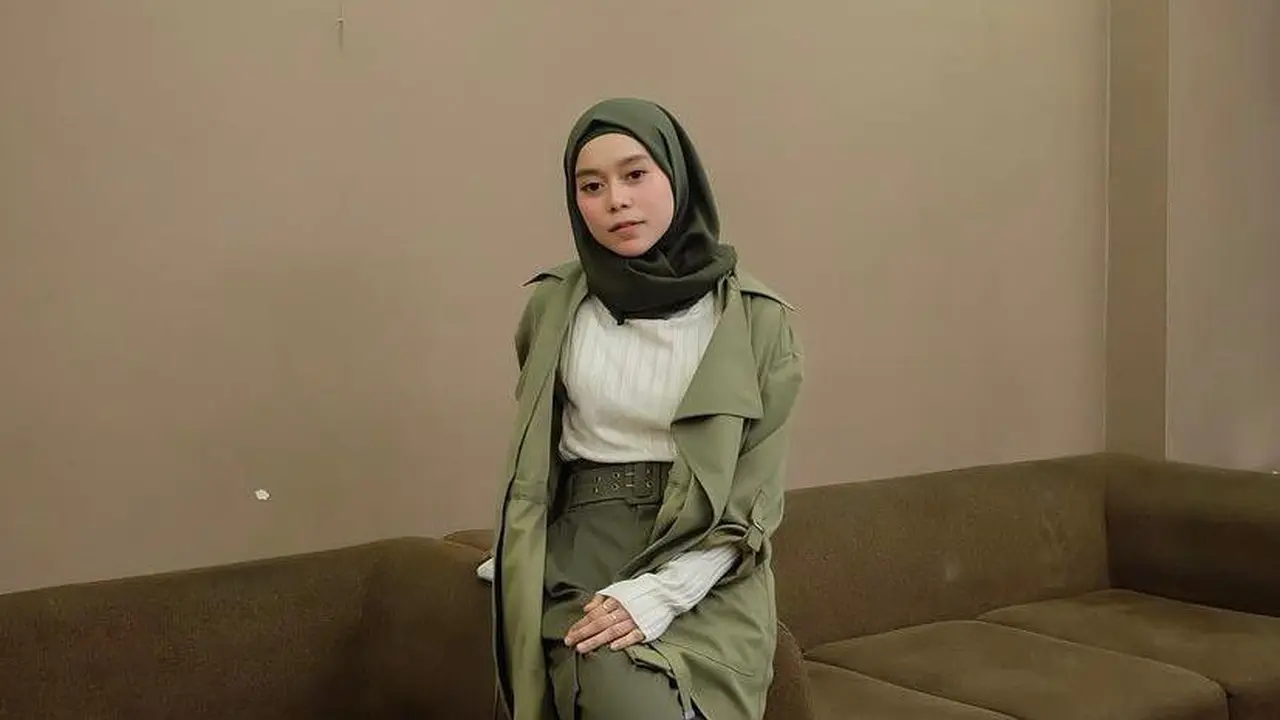 11 Ide Padu Padan Busana Warna Army ala Artis, Lesti Kejora hingga Yuki Kato