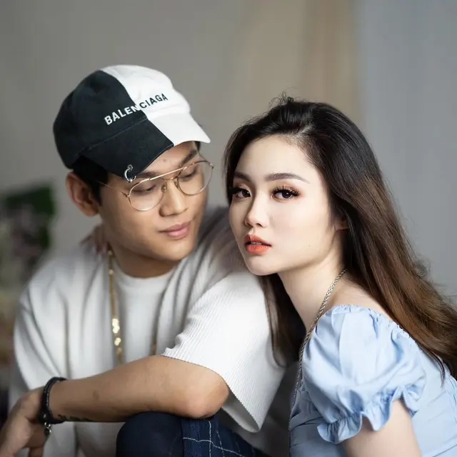 Hotman Paris menanyakan tas mewah dan berlian kekasih Indra Kenz yang belum disita pihak berwajib