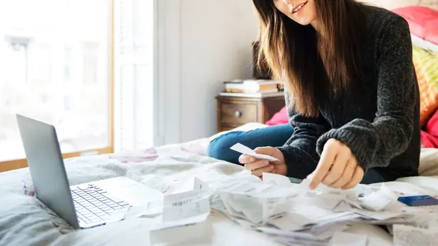 Milenials, Jangan Percaya 5 Nasihat Keuangan Ini