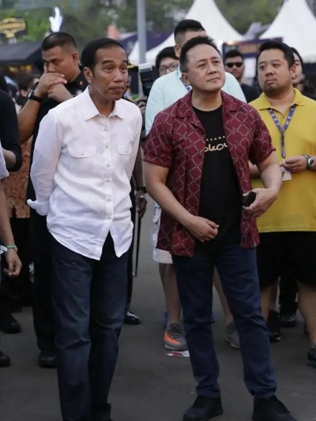 Jokowi nonton WTF 2018 (Hak Cipta: KapanLagi.com®/Agus Apriyanto/ssm)