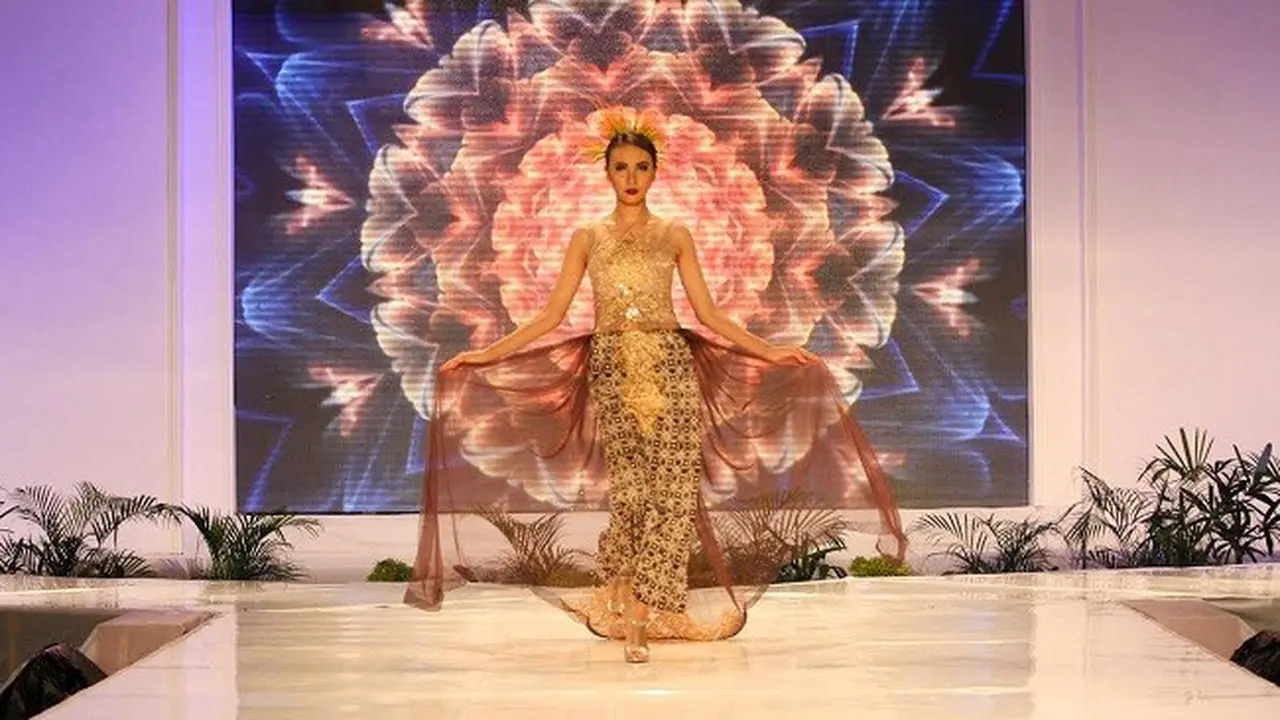 Solo Batik Fashion