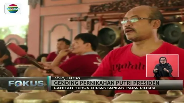 Puluhan gending gamelan dipersiapkan untuk acara pernikahan Kahiyang Ayu dan Bobby Nasution.