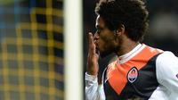 Luiz Adriano (UEFA)