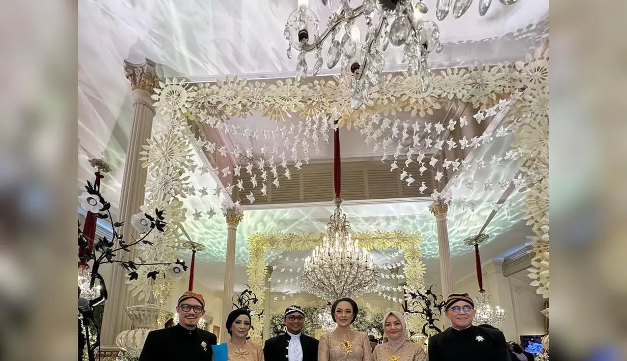 Reisa Broto Asmoro jadi among tamu [Instagram/reisabrotoasmoro]