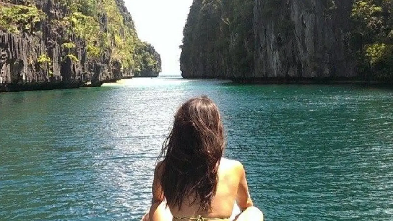 [Bintang] Travel