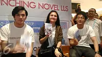 Rizky Nazar, Michelle Ziudith dan Dimas Anggara menghadiri acara rilis novel London Love Story 2. (Zulfa Ayu Sundari/Liputan6.com)