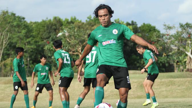 wawancara samsul arifin: penundaan kompetisi dan potensi pss di liga 1
