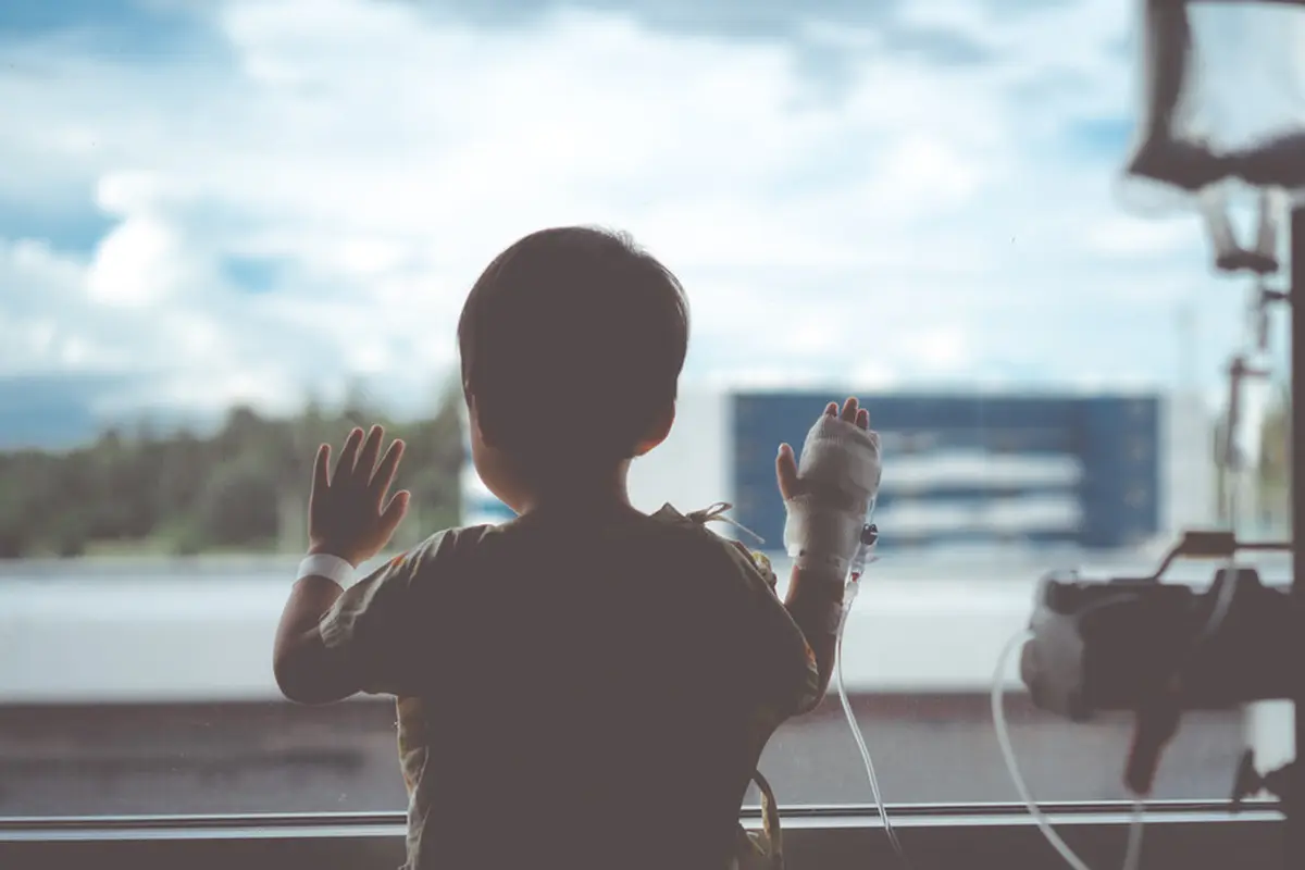 Anak menderita kanker