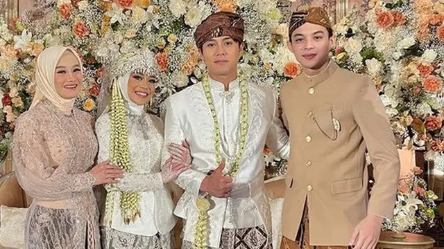 Rey Mbayang dan Dinda Hauw di Pernikahan Rizky Billar dan Lesti Kejora