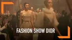 Rumah busana Dior memamerkan koleksinya di Dubai. Dior mengambil inspirasi dari pertunjukan sirkus untuk model busananya kali ini.