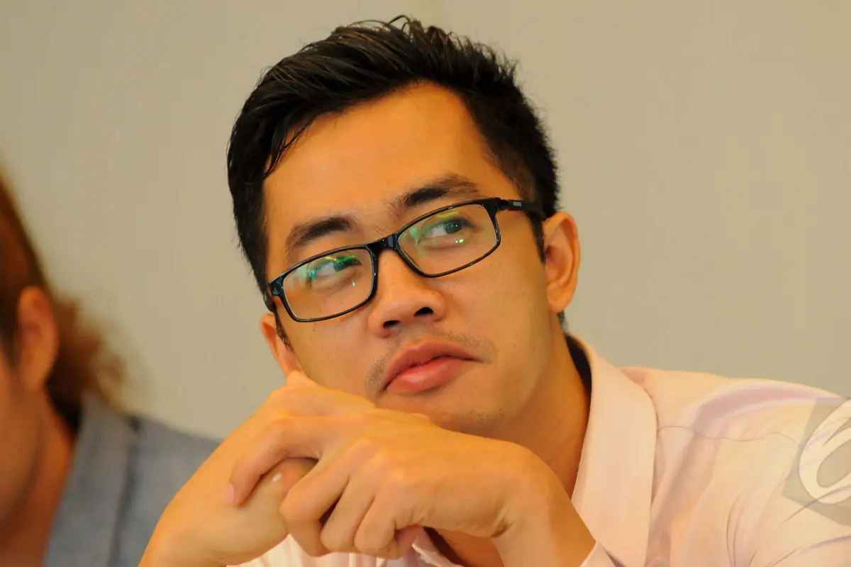 [Bintang] Dennis Adishwara