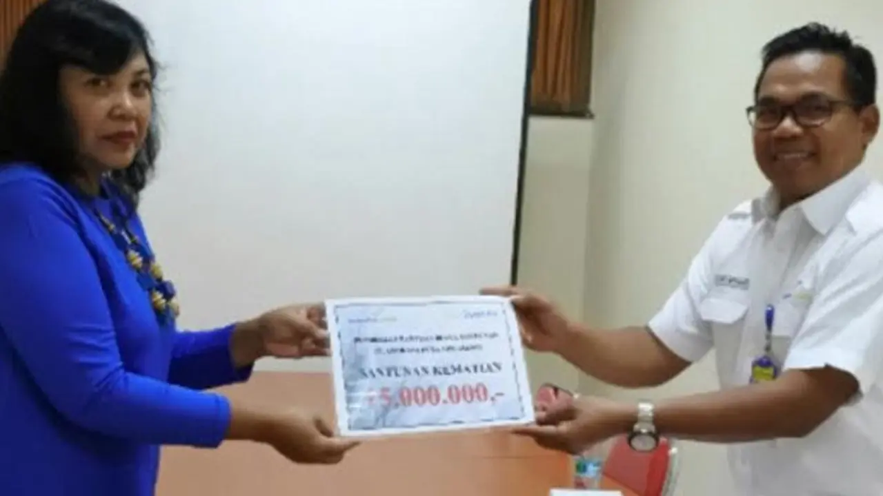 Angkasa Pura I Serahkan Santunan Rp 15 Juta kepada Keluarga Calon Penumpang Lion Air yang Meninggal di Bandara