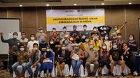 SEJUK bekerja sama dengan AJI Kota Bandung yang didukung International Media Support (IMS) menggelar dialog dengan insan pers agar media-media di Jawa Barat memberikan ruang bagi korban dan kelompok rentan. (Foto: Dok. Sejuk)