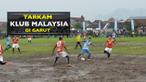 Video laga uji coba pramusim klub Malaysia, T-Team, di Garut, Jawa Barat, Senin (5/12/2016).