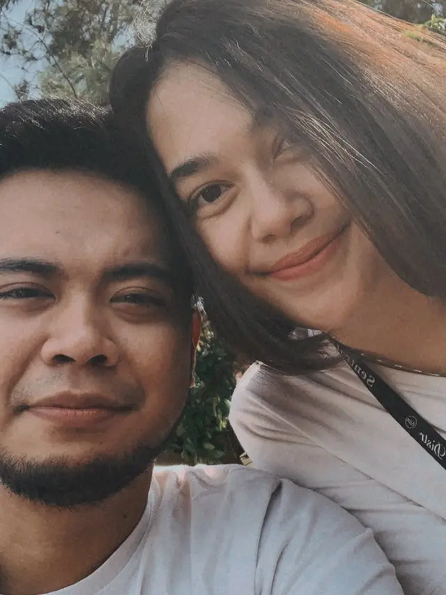 Romantis, Ini 6 Potret Kebersamaan Reza SMASH Bareng Kekasih Baru