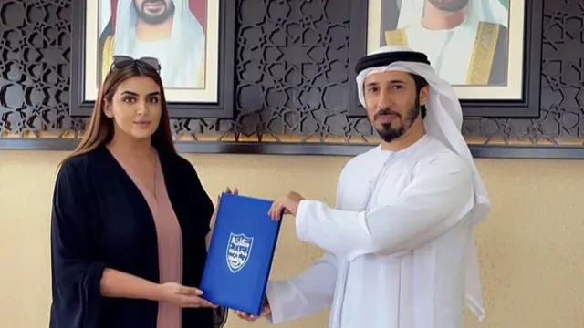 Pesona Putri Dubai yang Baru Menikah di Usia 29 Tahun, credit: @hhshmahra