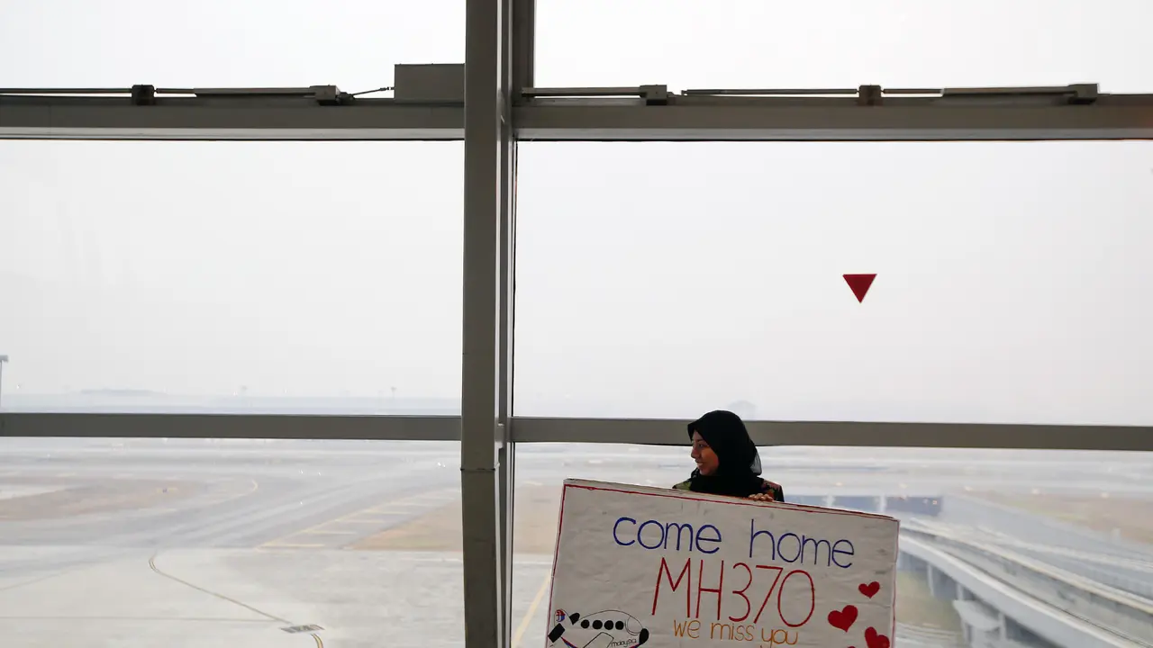 Aksi simpati hilangnya Malaysia Airlines MH370 di Kuala Lumpur