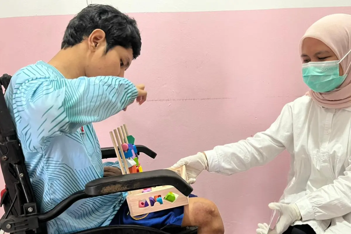 5 Kondisi yang Bikin Anak Butuh Terapi Wicara Sejak Dini