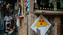 Kementerian Lingkungan Hidup (KLH) menyebut ada 32 titik yang terdeteksi terkontaminasi zat radioaktif di Cikande, dengan rincian 22 di dalam area industri dan 10 di dekat permukiman warga. (Yasuyoshi CHIBA/AFP)