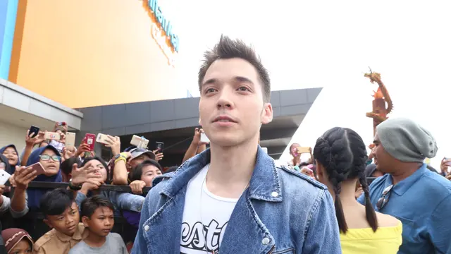 [Bintang] Stefan William