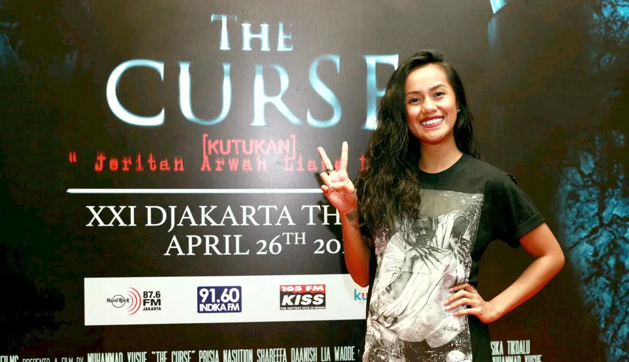 Lia Waode, selama ini dikenal sebagai aktris yang membintangi karakter tokoh komedi. Untuk itu tak heran jika Lia merasa kesulitan ketika harus memerankan karakter yang serius, seperti di film The Curse.(Galih W.Satria/Bintang.com)