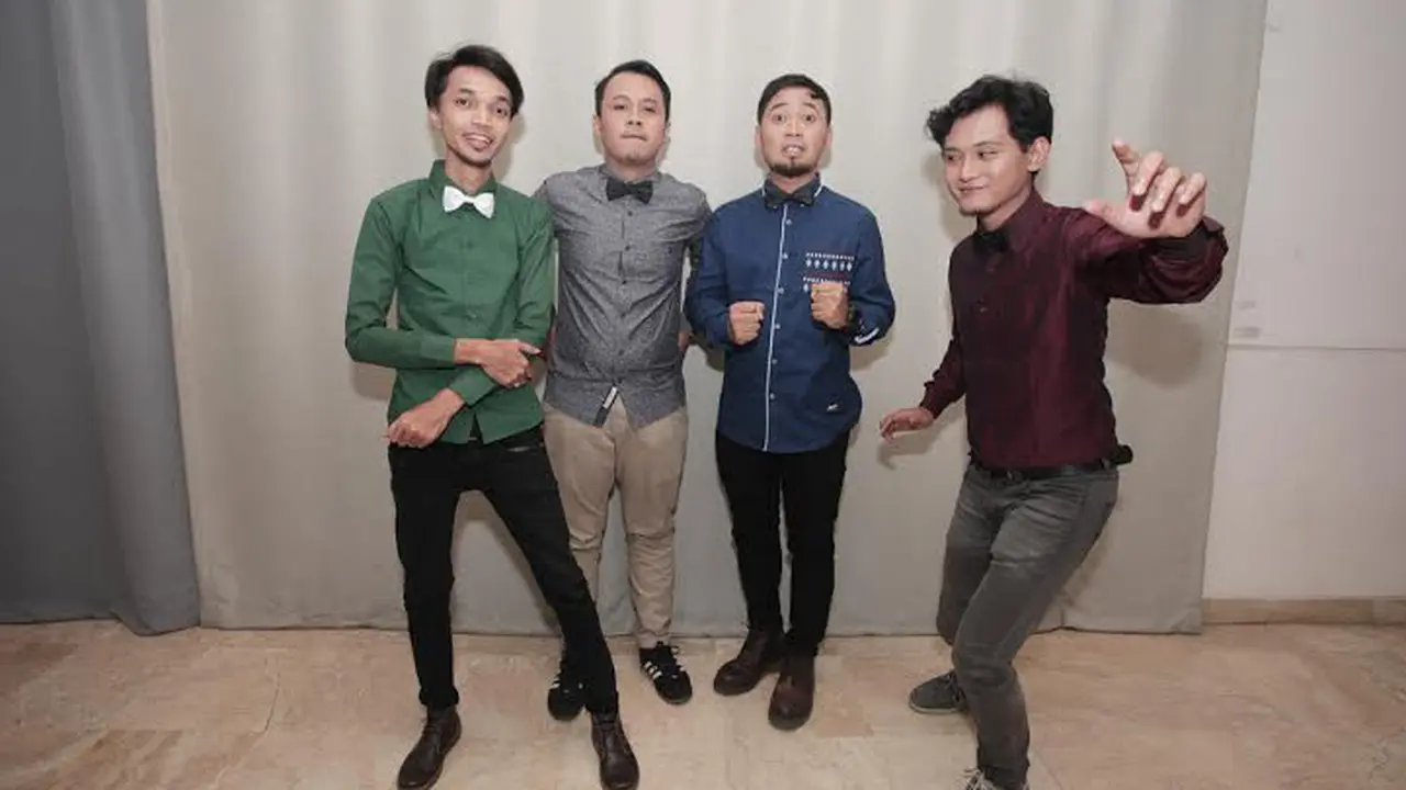 Hello Band Garap Video Klip Single Terbaru
