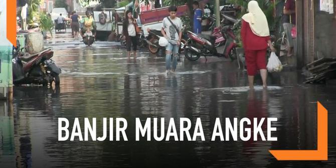 VIDEO: Banjir Muara Angke Belum Surut