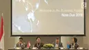 President Commissioner Emtek, Eddy Sariaatmadja dari Indonesia (kedua dari kiri) saat membuka  Process Business Forum 2018, yang diikuti pebisnis dari beberapa negara di Hotel Sofitel Nusa Dua, Bali, Senin (6/8). (Liputan6.com/Johan Tallo)