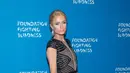 Mewarisi kesuksesan sang Ayah, Richard Hilton, Paris Hilton, wanita berusia 35 Tahun ini juga sudah beberapa kali meluncurkan beberapa Perumahan di Dubai, Las Vegas, dan New York. (AFP/Bintang.com) 