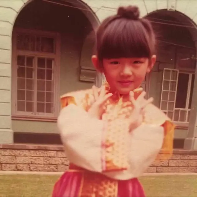 6 Potret Masa Kecil Barbie Hsu 'Meteor Garden', Tutup Usia di Umur 48 Tahun