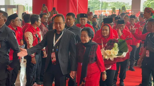 Ketua Umum DPP PDIP, Megawati Soekarnoputri menghadiri Rapat Kerja Nasional (Rakernas) I 2026 sekaligus peringatan HUT ke-53 di arena Beach City International Stadium (BCIS), Ancol.