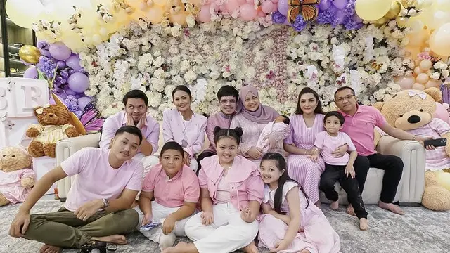 Tampak Menggemaskan, Tampilan Amora dan Arsy yang Baru Saja Menjadi Tante dari Anak Aurel Hermansyah/dok. @ashanty_ash