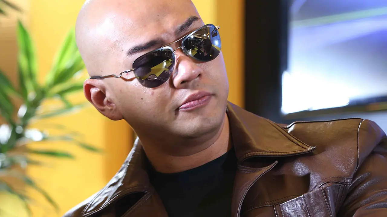 [Bintang] Deddy Corbuzier
