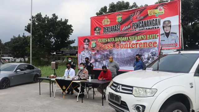 7 mobil tak bertuan ini terparkir 2-3 tahun di Bandara Soetta dengan total biaya parkir mencapai ratusan juta rupiah