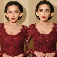 Yasmine Wildblood Dibalut Kebaya Merah. [@yaswildblood]