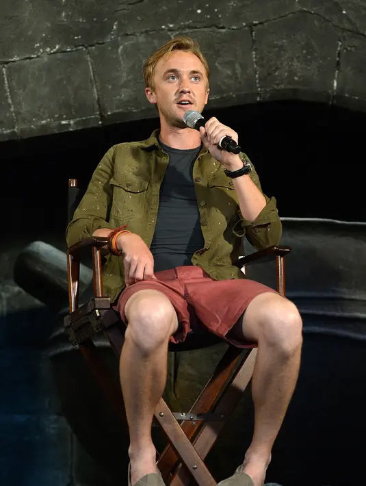 Meski film legendaris 'Harry Potter' sudah berakhir, Tom Felton mengakui sangat rindu menjalani proses syuting yang telah membesarkan namanya itu. (AFP/Bintang.com)