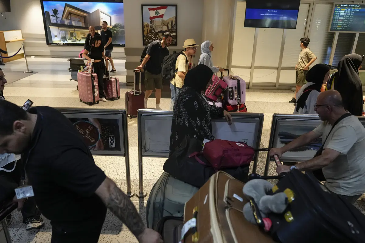 Penerbangan Rute Lebanon Dihentikan, Kekhawatiran Perang Meningkat