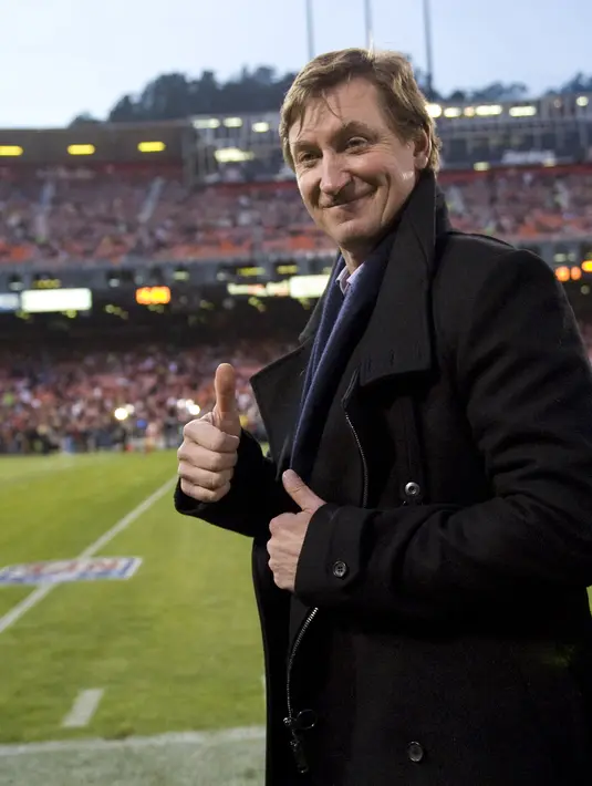 Wayne Gretzky - Wayne Gretzky's. (Bintang/EPA)