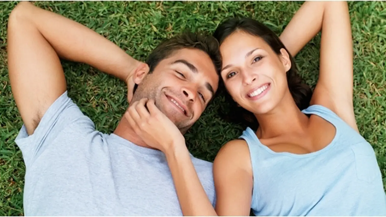 (C) shutterstock