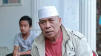 Wafat Alm. Ayahanda Marini Zumarnis (H. Zumarnis Zein) (Adrian Putra/bintang.com)