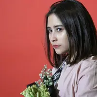 Kembali jadi bintang utama, ini totalitas Prilly dalam film Danur 2.