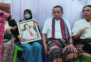 Suasana duka di rumah dokter Icha (Liputan6.com/Ola Keda)