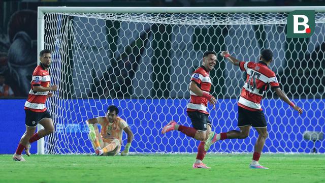 Foto: Permalukan Persebaya di GBT, Madura United Keluar dari Zona Degradasi BRI Super League