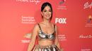 <p>Katy Perry saat menghadiri G'Day USA Arts Gala di Skirball Cultural Center, Los Angeles, California, Amerika Serikat, 28 Januari 2023. Katy Perry mengenakan ansambel emas dari merek Australia, Zimmerman. (Monica Schipper/Getty Images/AFP)</p>