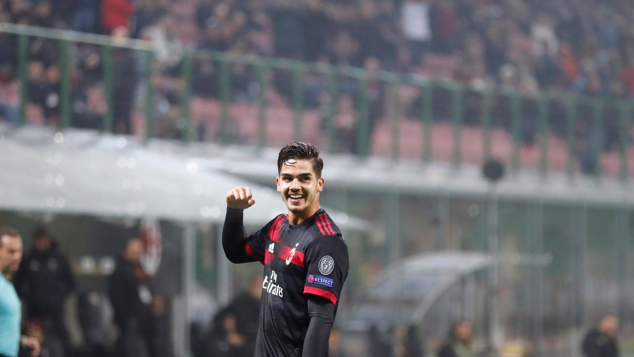 AC Milan Lumat Austria Vienna